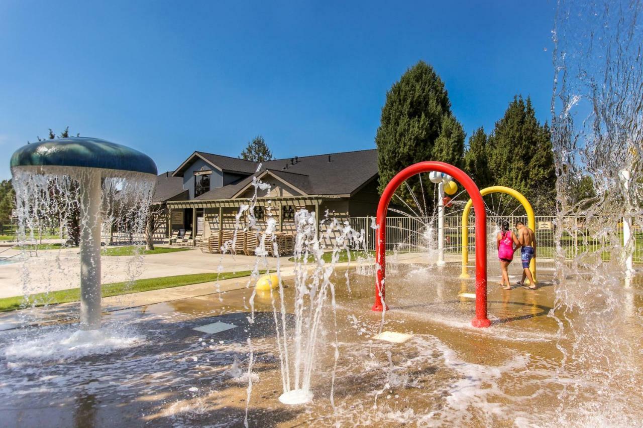 Eagle Crest Village Lp Getaway Редмънд Екстериор снимка